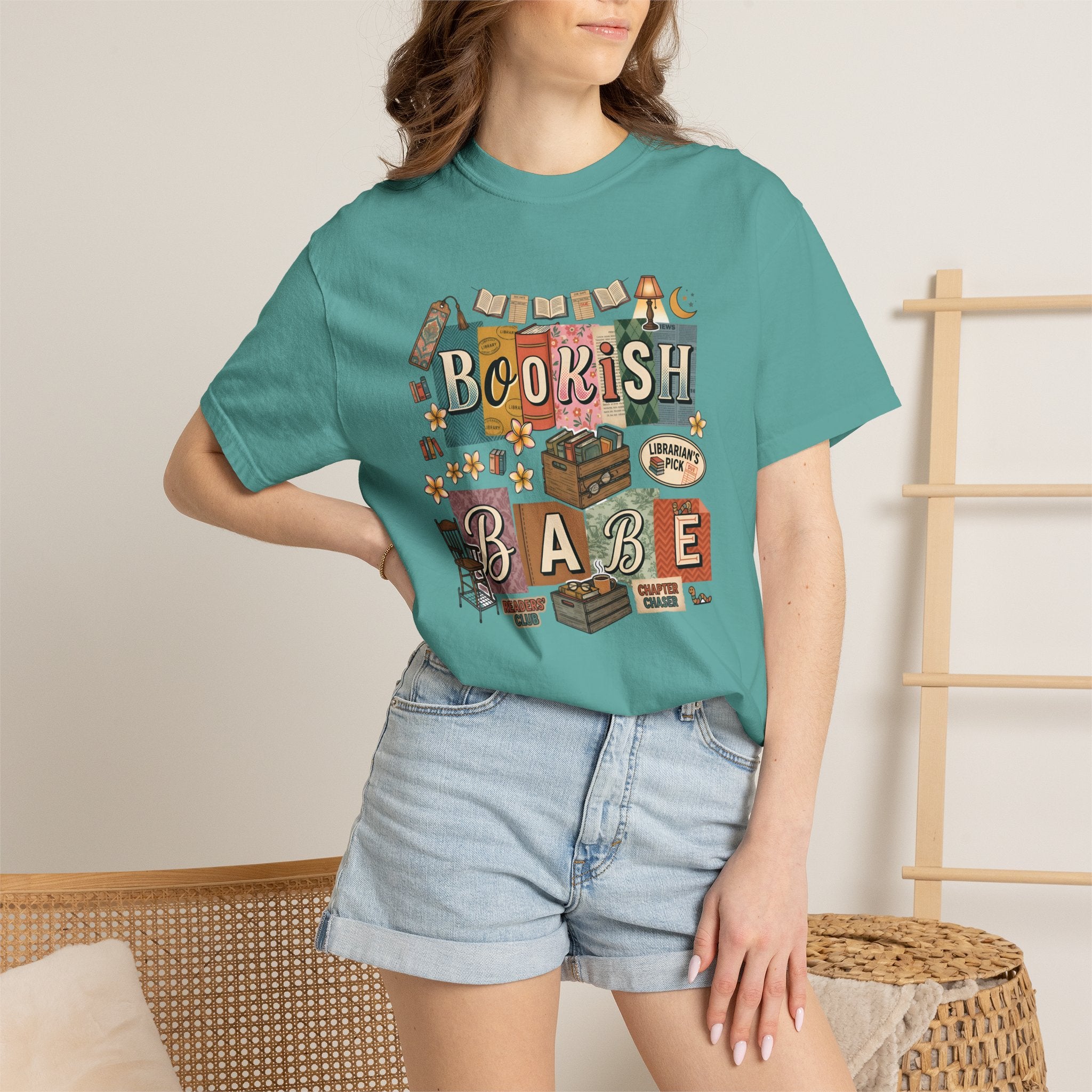 Bookish Babe T-Shirt — Cute Vintage Reading Graphic Tee for Book Lovers