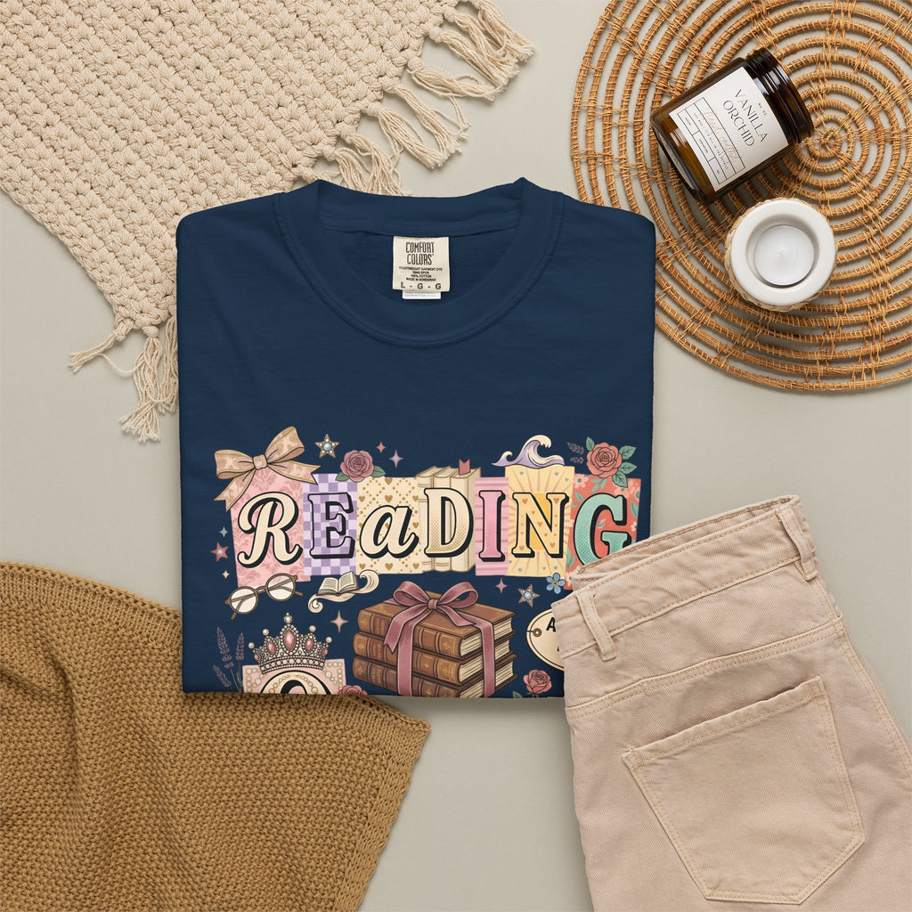 Reading Queen T-Shirt — Vintage Book Lover Tee