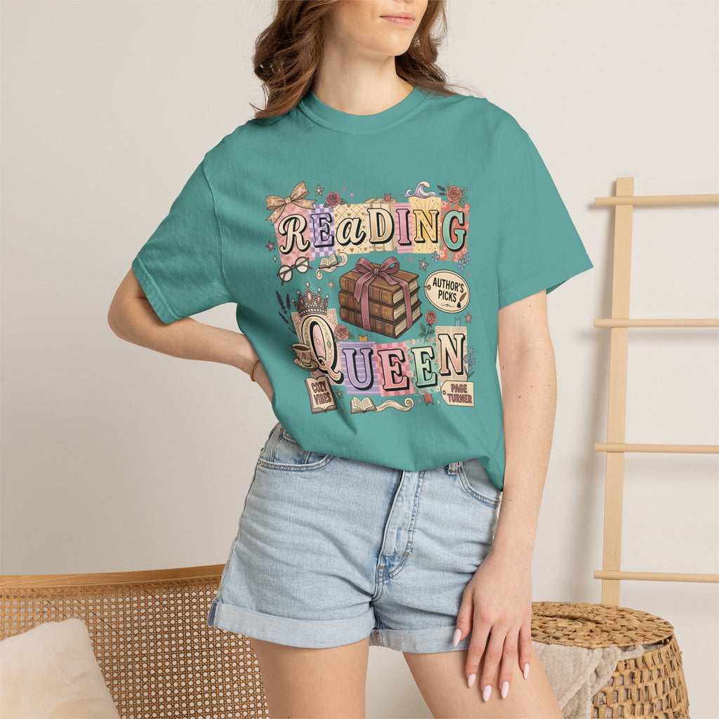 Reading Queen T-Shirt — Vintage Book Lover Tee