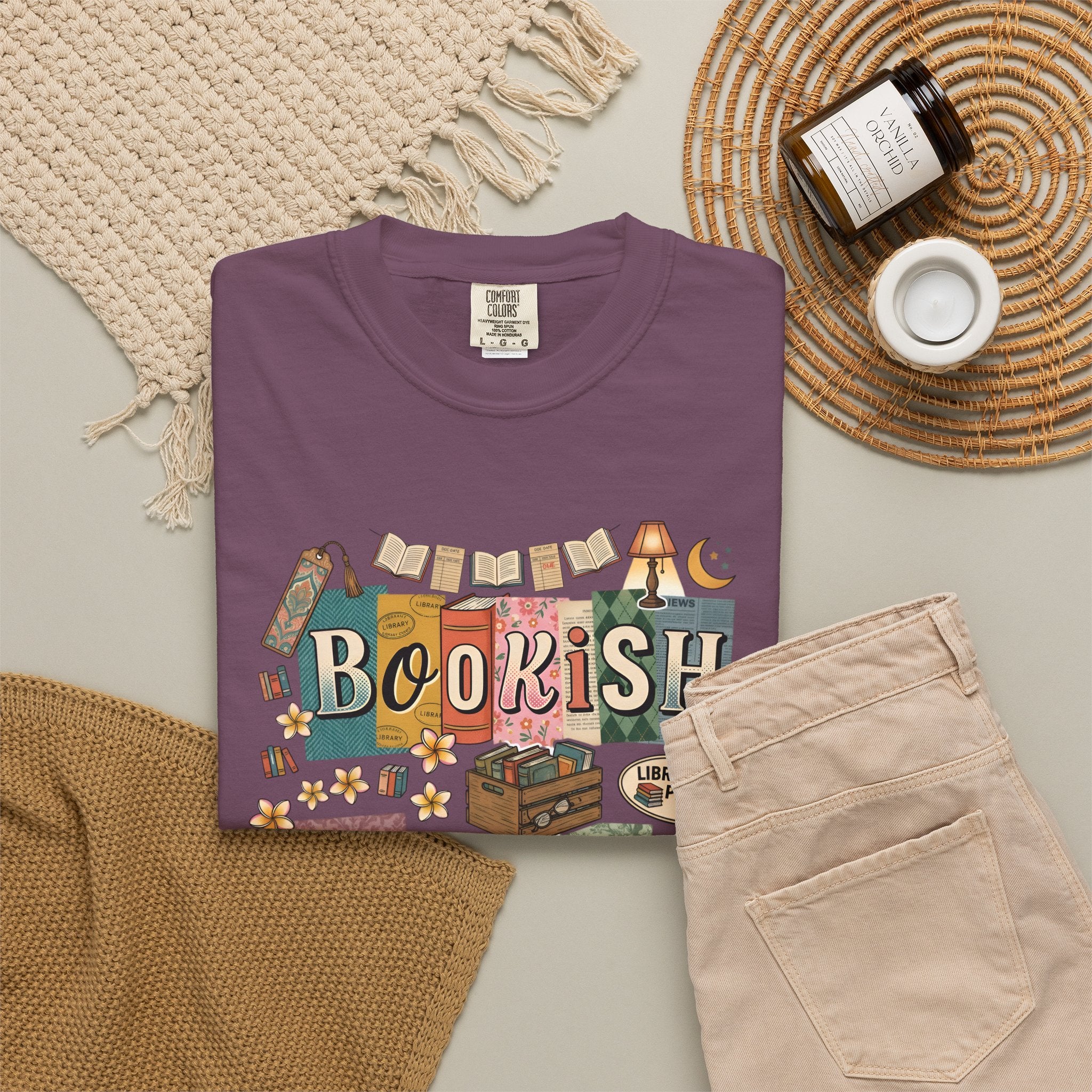 Bookish Babe T-Shirt — Cute Vintage Reading Graphic Tee for Book Lovers