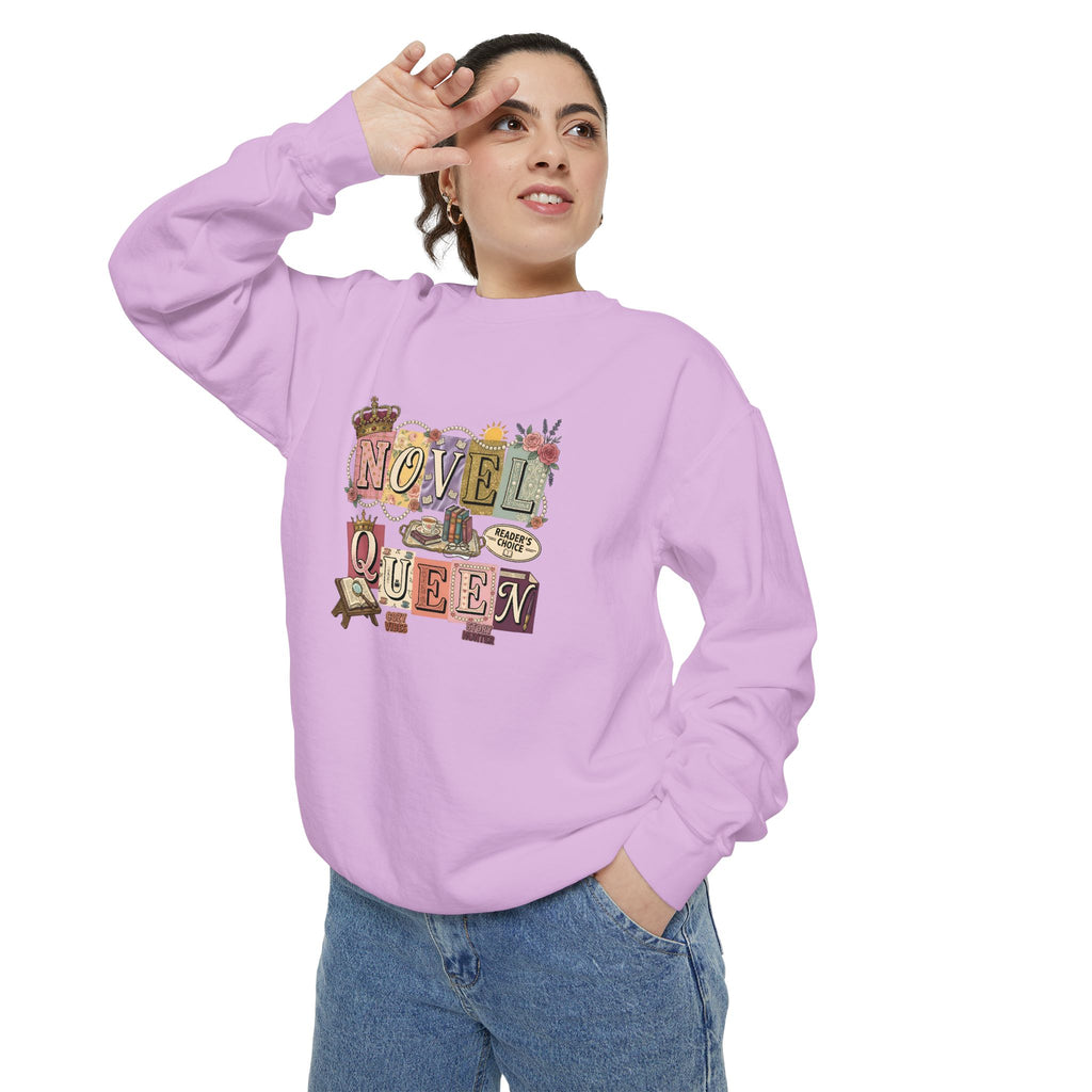 Novel Queen Sweatshirt — Vintage Booklover Literary Graphic Crewneck