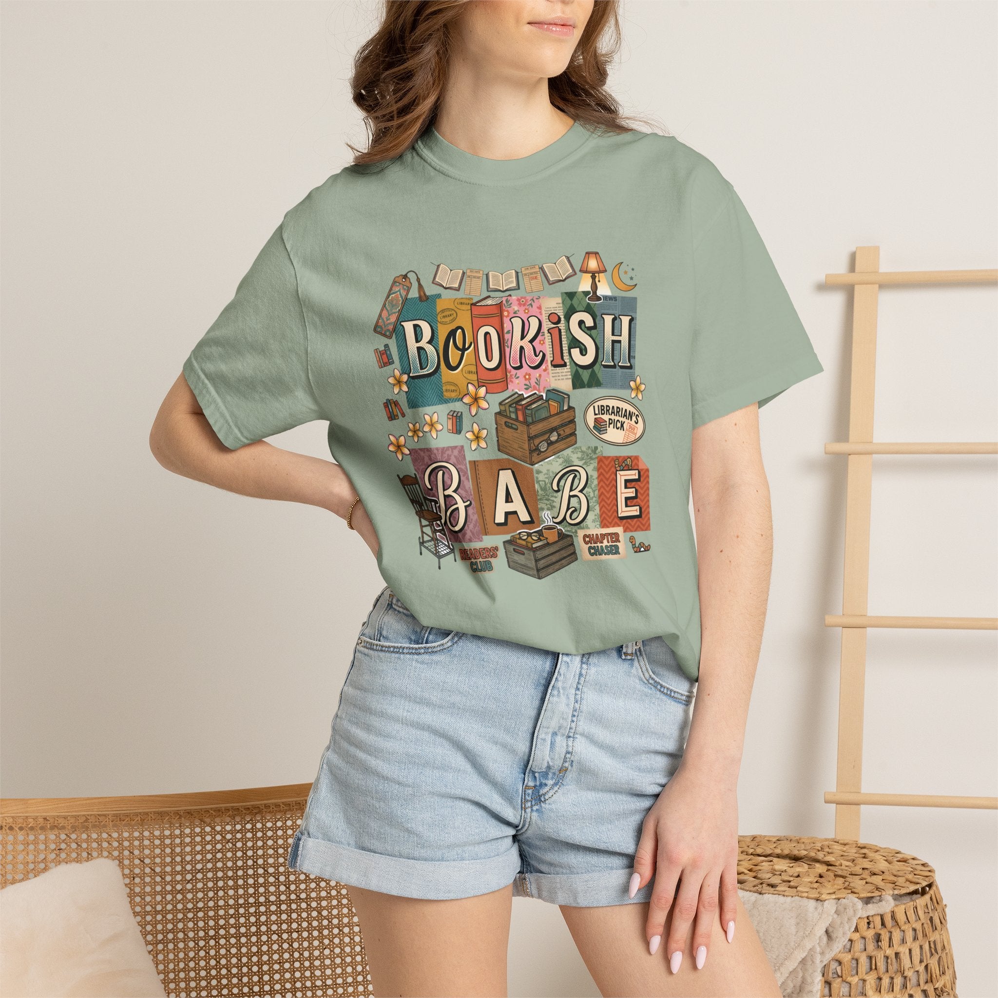 Bookish Babe T-Shirt — Cute Vintage Reading Graphic Tee for Book Lovers