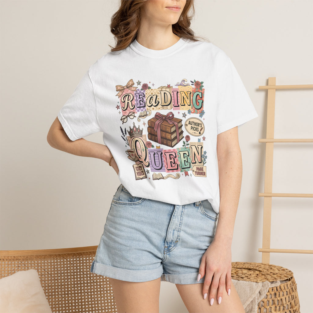 Reading Queen T-Shirt — Vintage Book Lover Tee