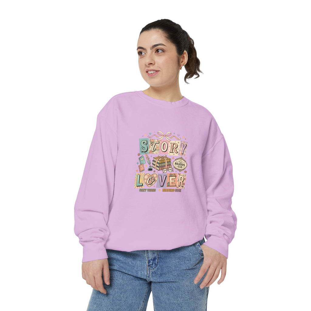 Story Lover Sweatshirt — Vintage Bookish Graphic Pullover for Readers