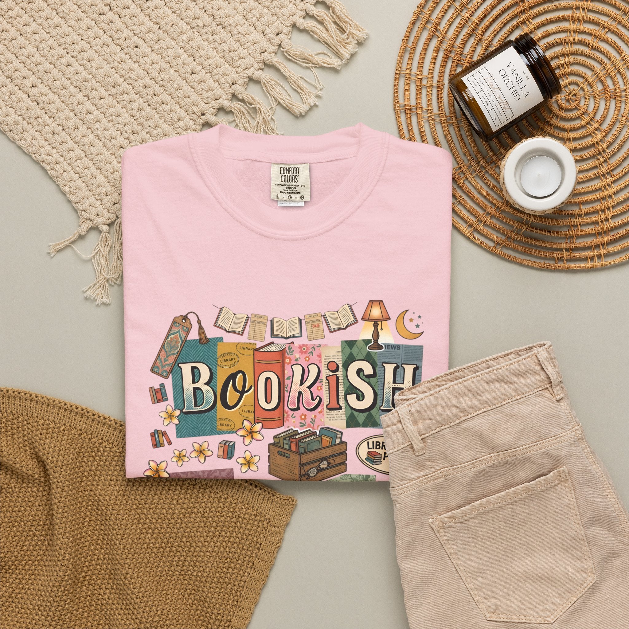 Bookish Babe T-Shirt — Cute Vintage Reading Graphic Tee for Book Lovers