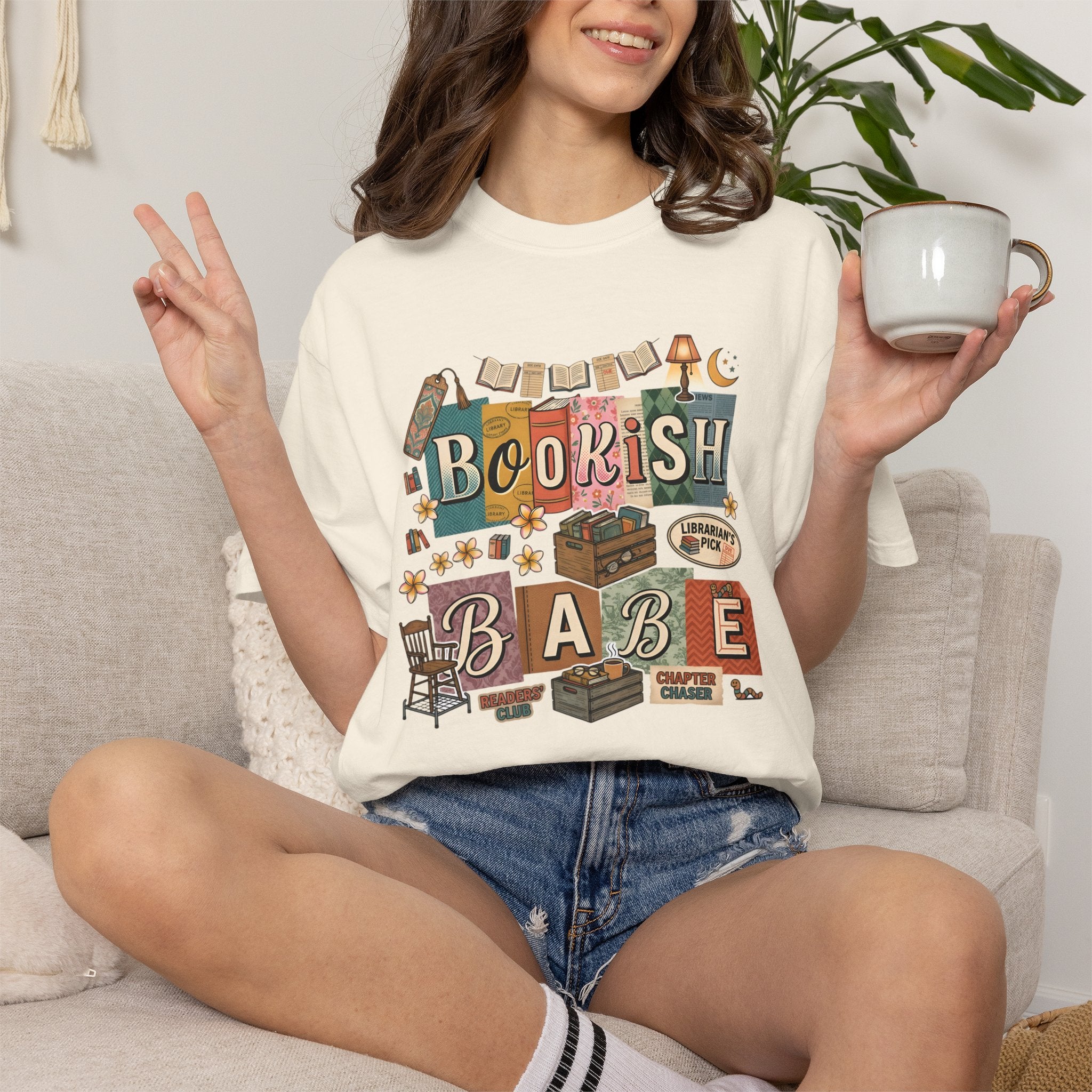 Bookish Babe T-Shirt — Cute Vintage Reading Graphic Tee for Book Lovers