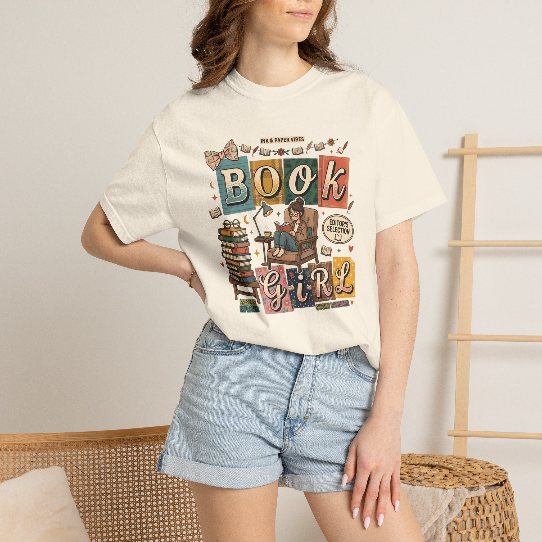 Book Dreams Bookish Graphic T-Shirt.